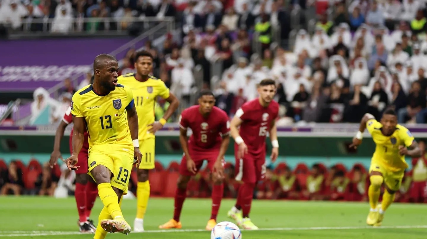 شکست قطر مقابل اکوادور در بازی افتتاحیه جام جهانی