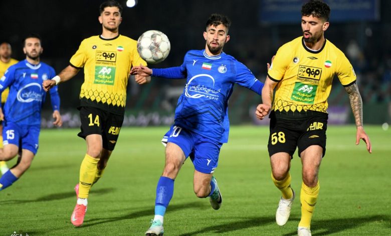 شیشه عمر سپاهان و پرسپولیس در دست مجتبی جباری!