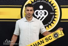 آرمین تشکری، بمب‌افکن سابق تیم ملی رسما به سپاهان پیوست