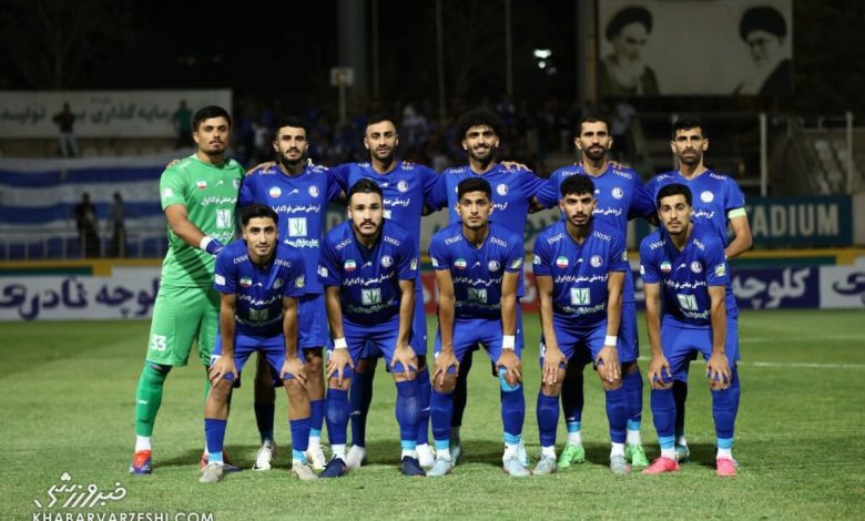 رونمایی از پیراهن جدید استقلال برای لیگ قهرمانان آسیا +عکس