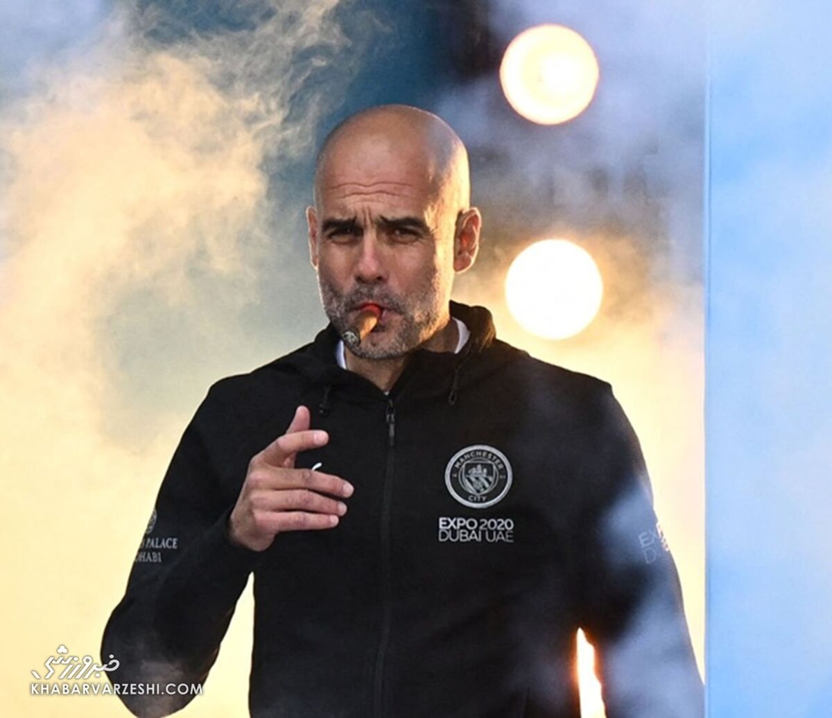 پپ گواردیولا در رژه قهرمانی منچسترسیتی