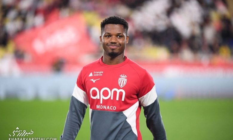 بارسلونا نگران است؛ این ستاره را پس نفرستید!