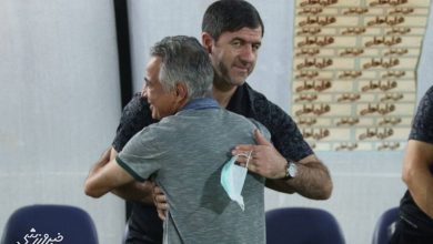 علیرضا اکبرپور در آغوش کریم باقری