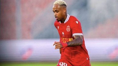 شانس در خانه استقلال را زد؛ حریف بهترین بازیکنش را از دست داد